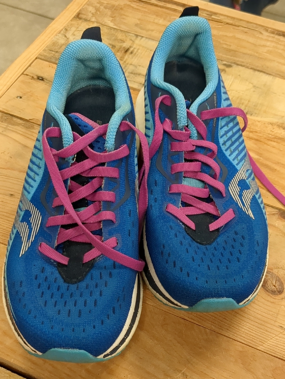 Women’s Blue Athletic Running Shoes